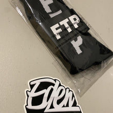 Load image into Gallery viewer, FTP vertical logo socks black - EdenClothingCo
